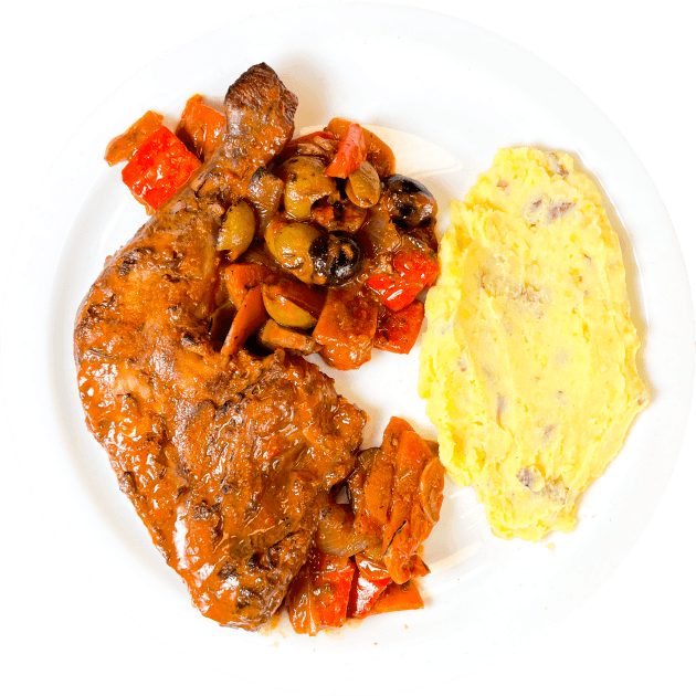 Pollo a la cacciatore con puré al ajo.